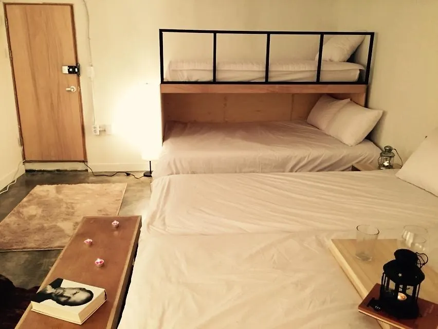 بيت شباب House 740 سيول