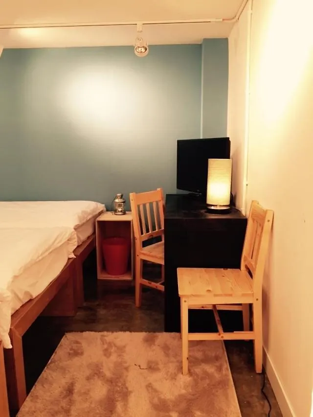 بيت شباب House 740 سيول