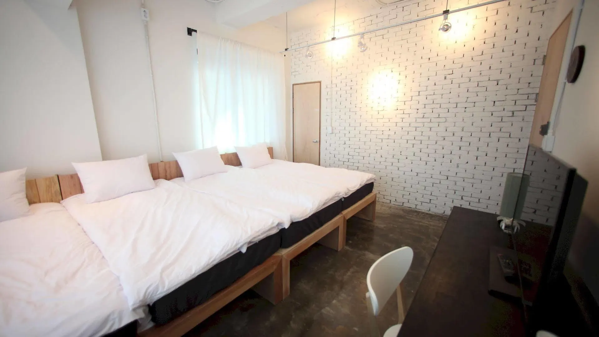 بيت شباب House 740 سيول