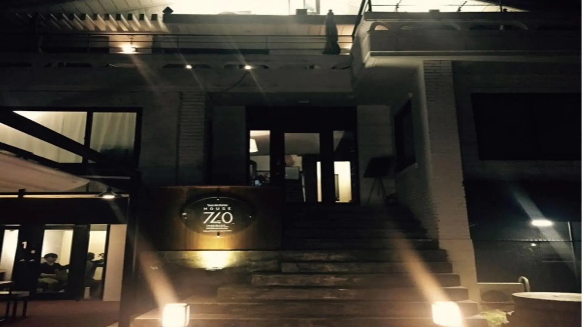بيت شباب House 740 سيول